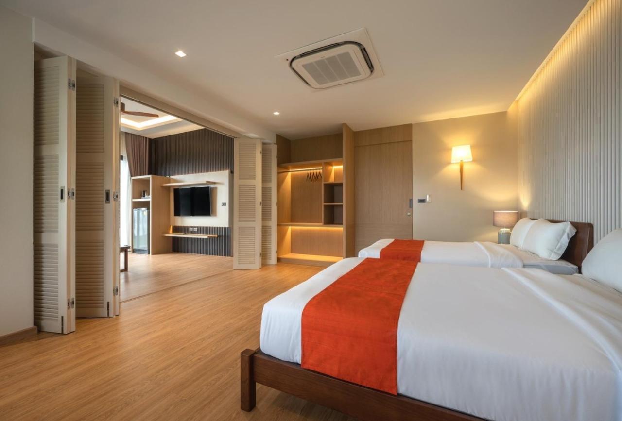 Ban Saithong Beach Resort Bang Saphan Noi Eksteriør bilde