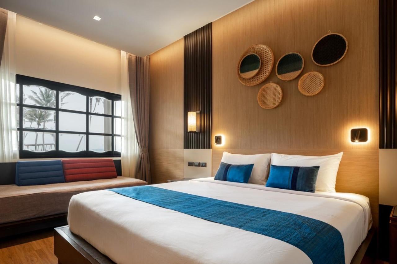 Ban Saithong Beach Resort Bang Saphan Noi Eksteriør bilde