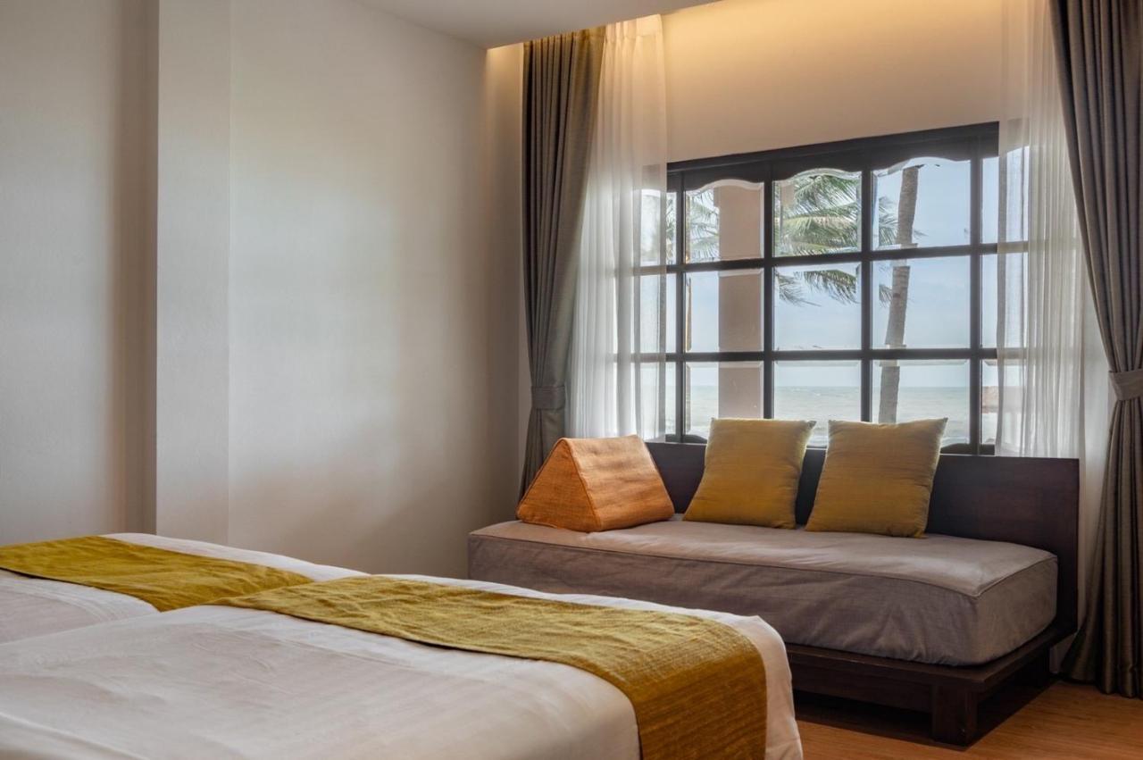 Ban Saithong Beach Resort Bang Saphan Noi Eksteriør bilde