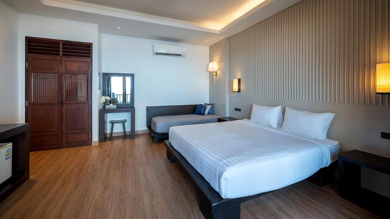 Ban Saithong Beach Resort Bang Saphan Noi Eksteriør bilde
