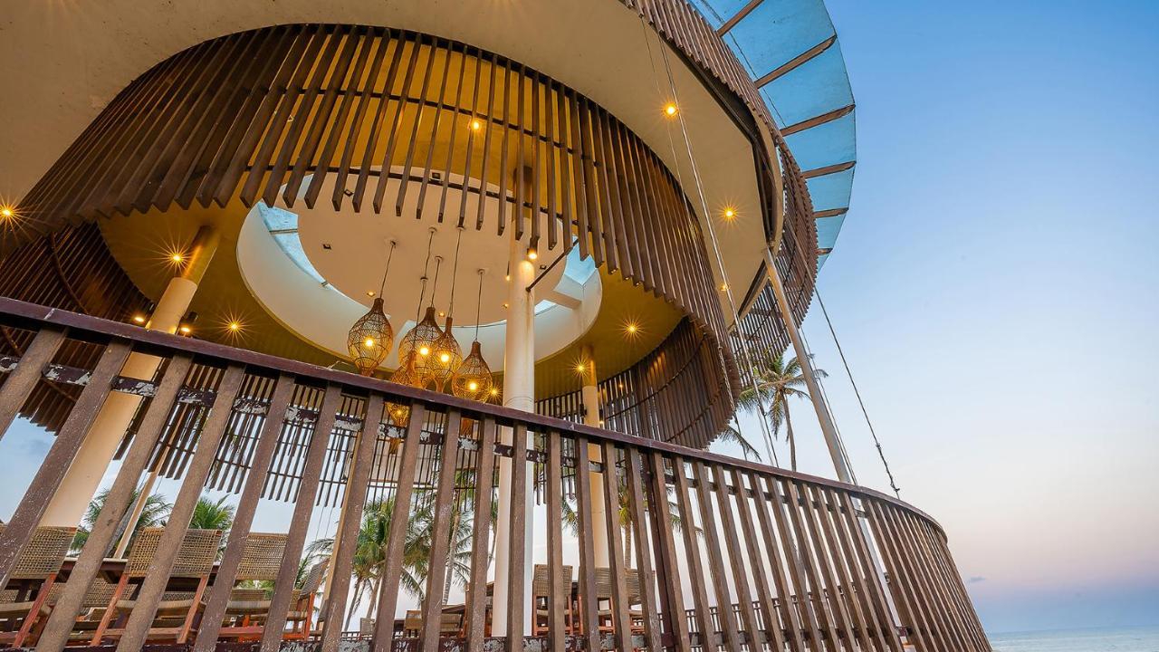 Ban Saithong Beach Resort Bang Saphan Noi Eksteriør bilde