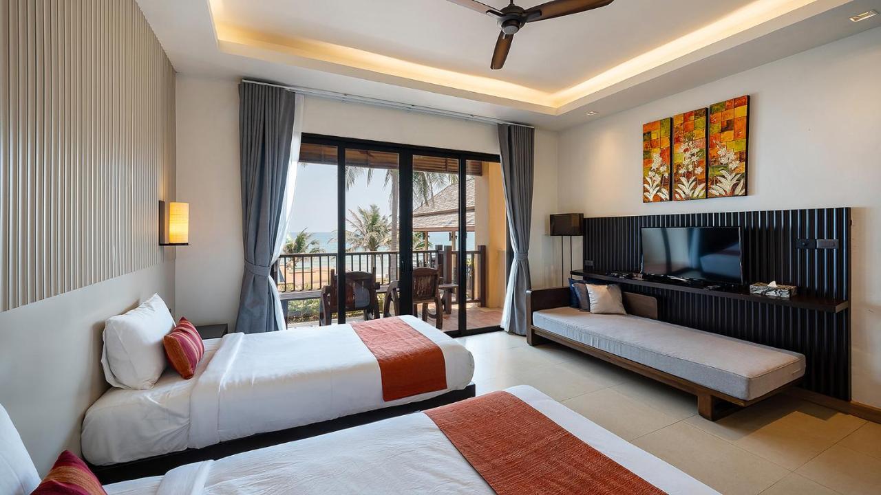 Ban Saithong Beach Resort Bang Saphan Noi Eksteriør bilde
