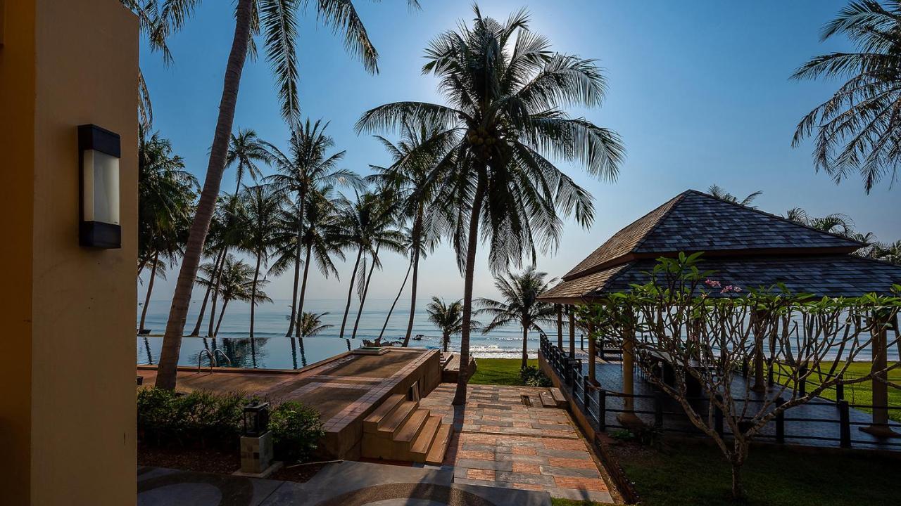 Ban Saithong Beach Resort Bang Saphan Noi Eksteriør bilde